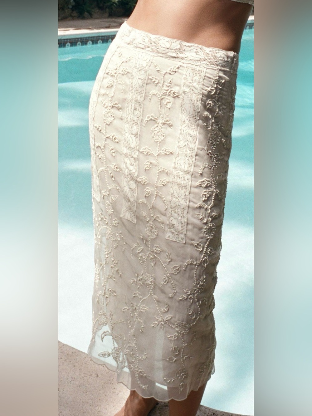 Zara Cream Embroidered Midi Skirt